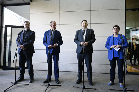 Gemeinsames Auftaktstatement der Parteivorsitzenden von CDU, CSU und SPD zur Bildung einer neuen Regierungskoalition in Berlin