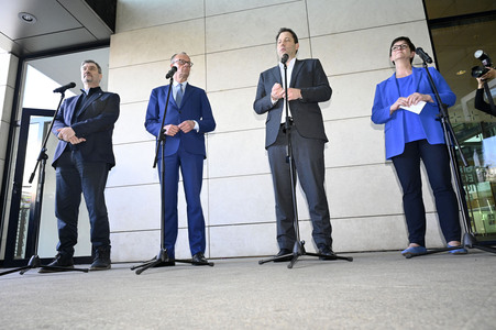 Gemeinsames Auftaktstatement der Parteivorsitzenden von CDU, CSU und SPD zur Bildung einer neuen Regierungskoalition in Berlin