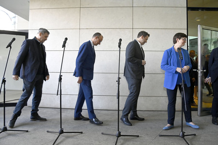 Gemeinsames Auftaktstatement der Parteivorsitzenden von CDU, CSU und SPD zur Bildung einer neuen Regierungskoalition in Berlin