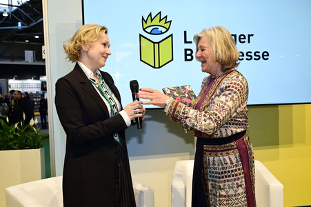 Dana Golombek von Senden und Jutta Speidel auf der Leipziger Buchmesse 2025