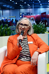 Katja Meinecke-Meurer und Lena Stenz auf der Leipziger Buchmesse 2025