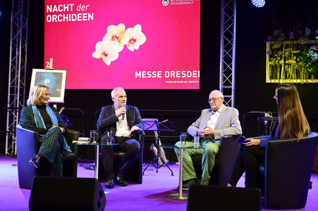 Taufe einer Orchidee auf den Namen 'Suzanne von Borsody' in Dresden