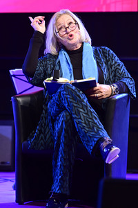 Taufe einer Orchidee auf den Namen 'Suzanne von Borsody' in Dresden