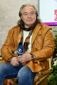 Peter-Michael Diestel und Gregor Gysi auf der Leipziger Buchmesse 2025