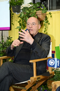 Peter-Michael Diestel und Gregor Gysi auf der Leipziger Buchmesse 2025