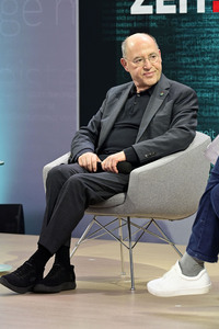 Peter-Michael Diestel und Gregor Gysi auf der Leipziger Buchmesse 2025