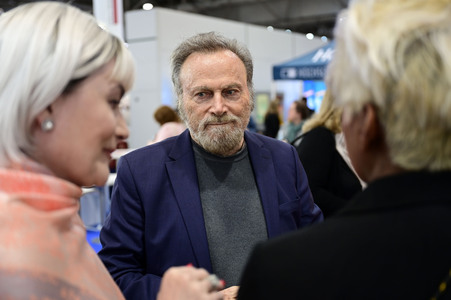 Sektempfang mit Franco Nero auf der Leipziger Buchmesse 2025