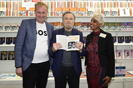 Sektempfang mit Franco Nero auf der Leipziger Buchmesse 2025