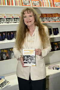 Sektempfang mit Franco Nero auf der Leipziger Buchmesse 2025