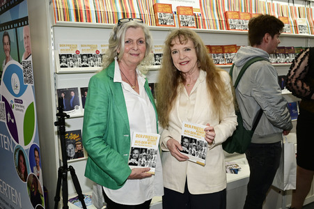 Sektempfang mit Franco Nero auf der Leipziger Buchmesse 2025