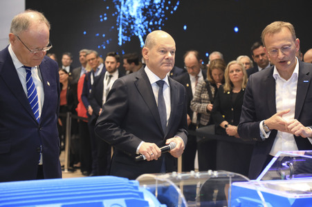 Eröffnungsrundgang auf der Hannover Messe 2025