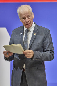 Eröffnungsrundgang auf der Hannover Messe 2025