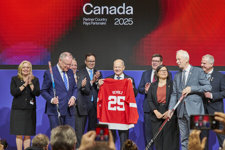 Eröffnungsrundgang auf der Hannover Messe 2025