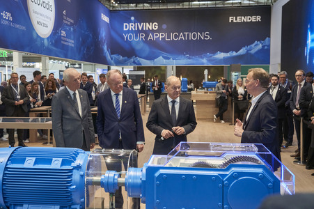 Eröffnungsrundgang auf der Hannover Messe 2025