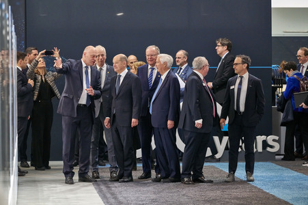 Eröffnungsrundgang auf der Hannover Messe 2025