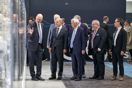 Eröffnungsrundgang auf der Hannover Messe 2025