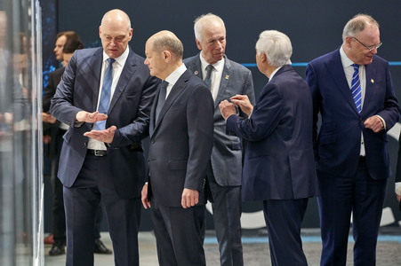 Eröffnungsrundgang auf der Hannover Messe 2025