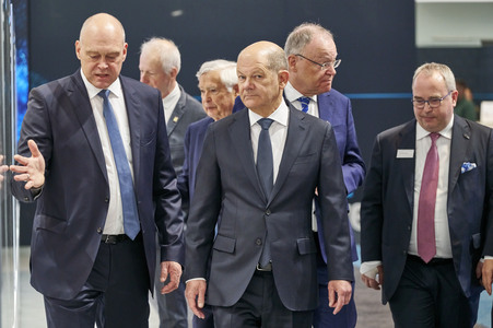 Eröffnungsrundgang auf der Hannover Messe 2025