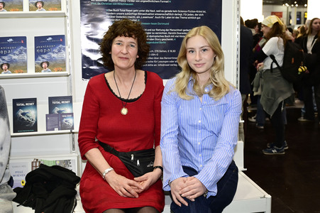 Kerstin Doerenbruch und Ivy Josefine Ullrich auf der Leipziger Buchmesse 2025