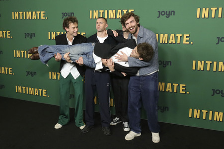 Serienpremiere der 2.Staffel von 'Intimate.' in Berlin