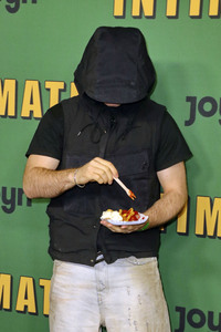 Serienpremiere der 2.Staffel von 'Intimate.' in Berlin