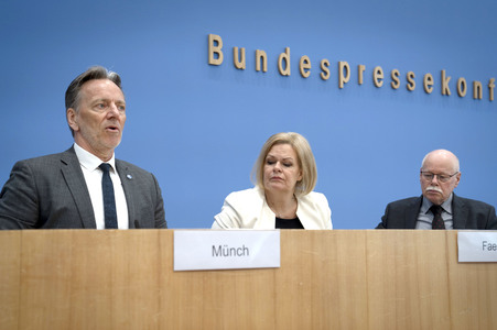 Bundespressekonferenz zur Vorstellung der Polizeilichen Kriminalstatistik 2024 in Berlin