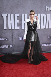 Season 6 Premiere 'The Handmaid's Tale: Der Report der Magd' in Los Angeles