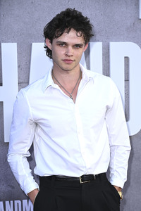 Season 6 Premiere 'The Handmaid's Tale: Der Report der Magd' in Los Angeles