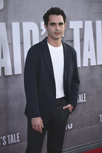 Season 6 Premiere 'The Handmaid's Tale: Der Report der Magd' in Los Angeles