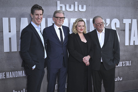 Season 6 Premiere 'The Handmaid's Tale: Der Report der Magd' in Los Angeles