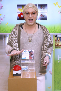 Charity Osterhasen Verkauf in Hamburg