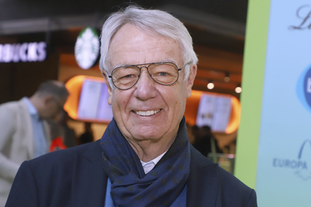 Charity Osterhasen Verkauf in Hamburg