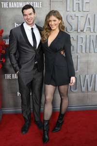 Season 6 Premiere 'The Handmaid's Tale: Der Report der Magd' in Los Angeles