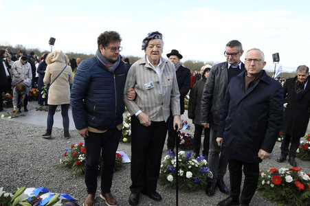 Kranzniederlegung zum 80. Jahrestag der Befreiung des Konzentrationslagers Buchenwald
