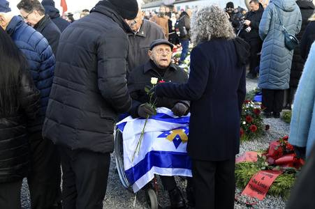 Kranzniederlegung zum 80. Jahrestag der Befreiung des Konzentrationslagers Buchenwald