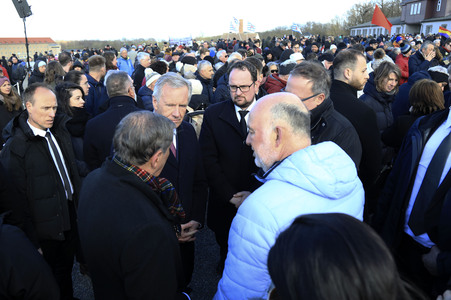 Kranzniederlegung zum 80. Jahrestag der Befreiung des Konzentrationslagers Buchenwald