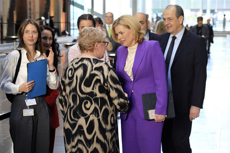 Ausstellungseröffnung 'Staatssicherheitsinhaftierung / Porträt 2023 - 2024' in Berlin