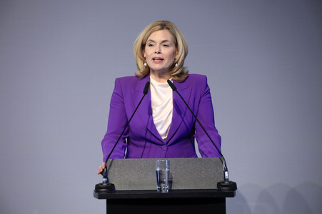 Ausstellungseröffnung 'Staatssicherheitsinhaftierung / Porträt 2023 - 2024' in Berlin