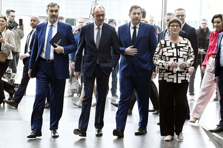 Pressekonferenz von CDU, CSU und SPD in Berlin