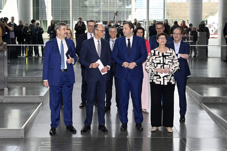 Pressekonferenz von CDU, CSU und SPD in Berlin