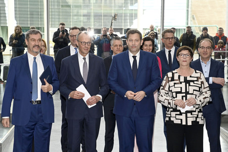Pressekonferenz von CDU, CSU und SPD in Berlin