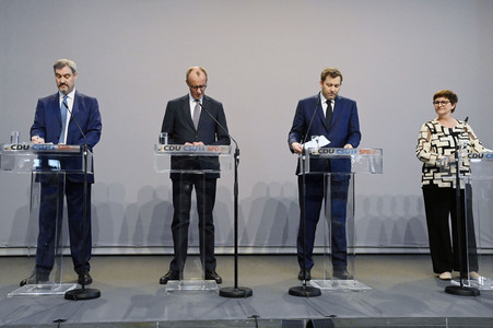 Pressekonferenz von CDU, CSU und SPD in Berlin