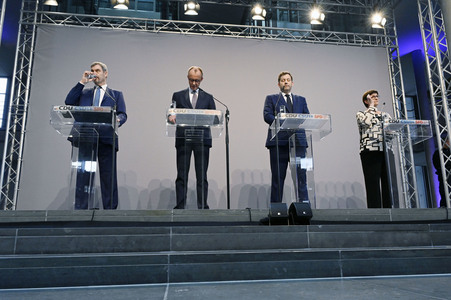 Pressekonferenz von CDU, CSU und SPD in Berlin