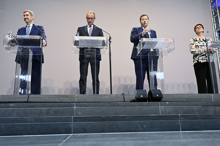 Pressekonferenz von CDU, CSU und SPD in Berlin
