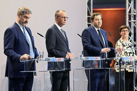 Pressekonferenz von CDU, CSU und SPD in Berlin