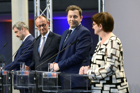Pressekonferenz von CDU, CSU und SPD in Berlin