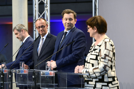Pressekonferenz von CDU, CSU und SPD in Berlin