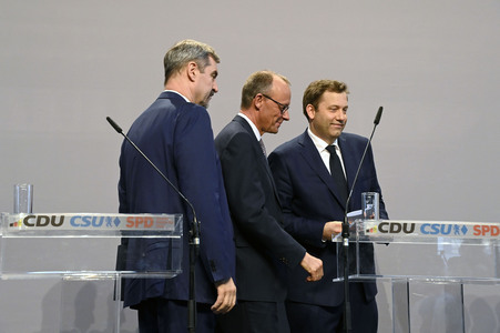 Pressekonferenz von CDU, CSU und SPD in Berlin