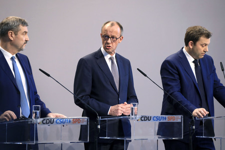 Pressekonferenz von CDU, CSU und SPD in Berlin