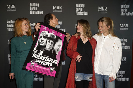 Filmpremiere 'Hochstapler und Ponys', achtung berlin Filmfestival 2025